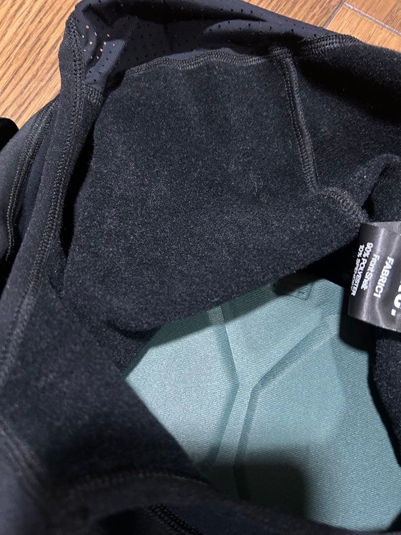 新品　UKE サイクルビブタイツ　レディース　M スエード　極寒対応