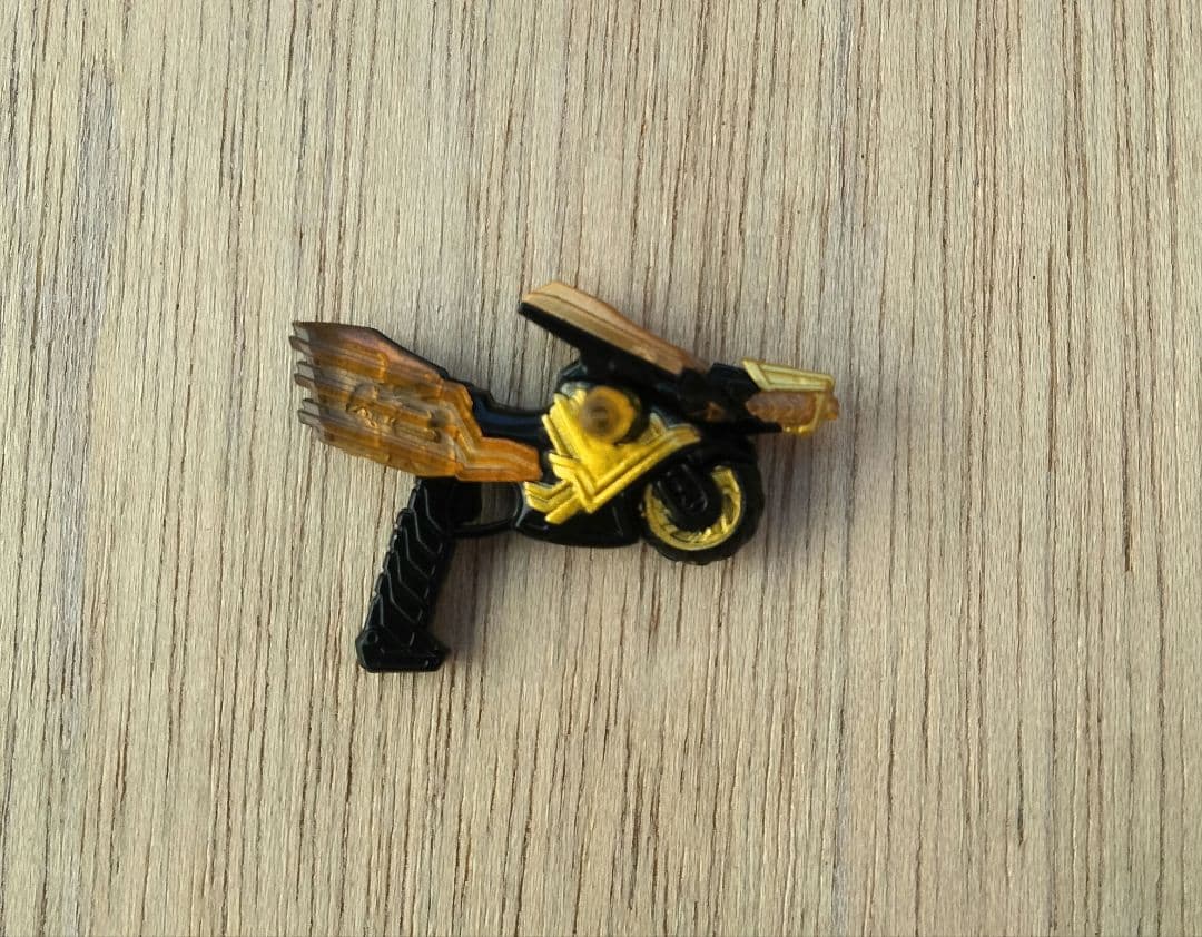 S.H.Figuarts 仮面ライダーレジェンド ガッチャード