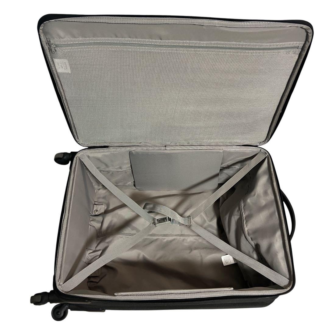 無印良品 半分の厚みで収納できるソフトキャリーケース 大型 63L 黒 ブラック