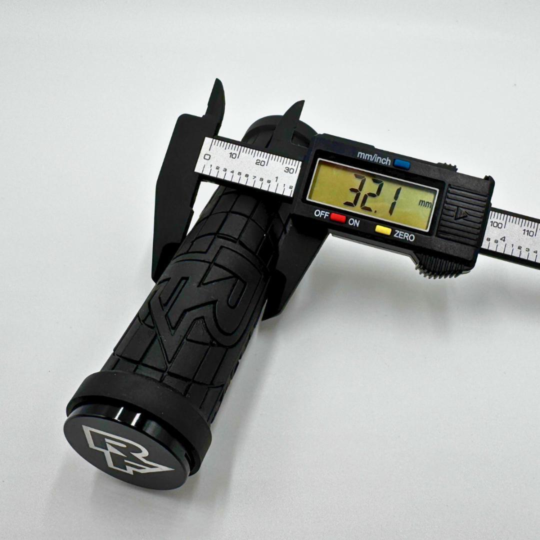 で*し様 RACE FACE カーボンハンドルバーほか 7点セット