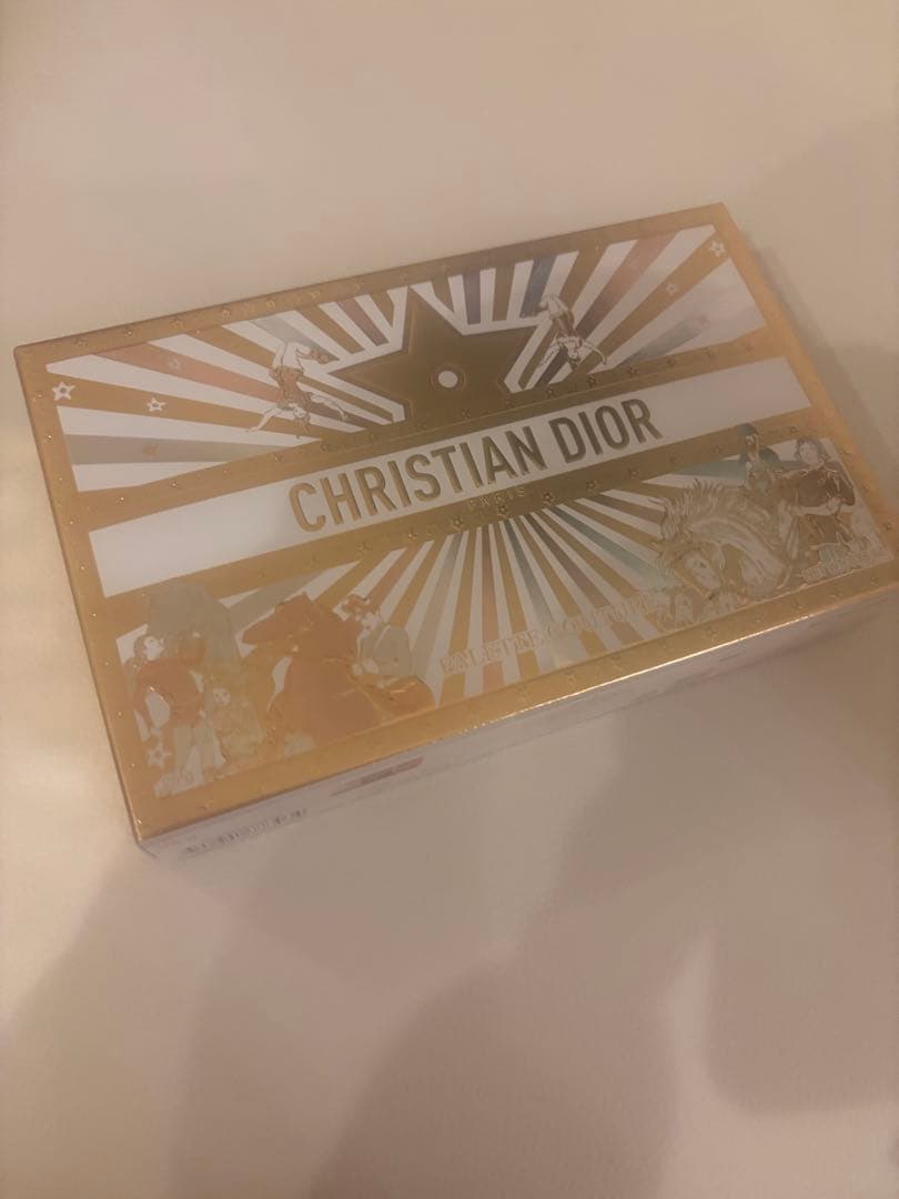 新品未開封Dior クチュール マルチユース パレット2025