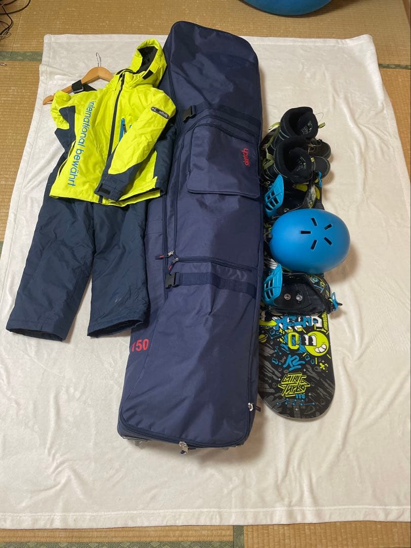 Hikako K2スノーボード、バインディング、ブーツ、ヘルメット