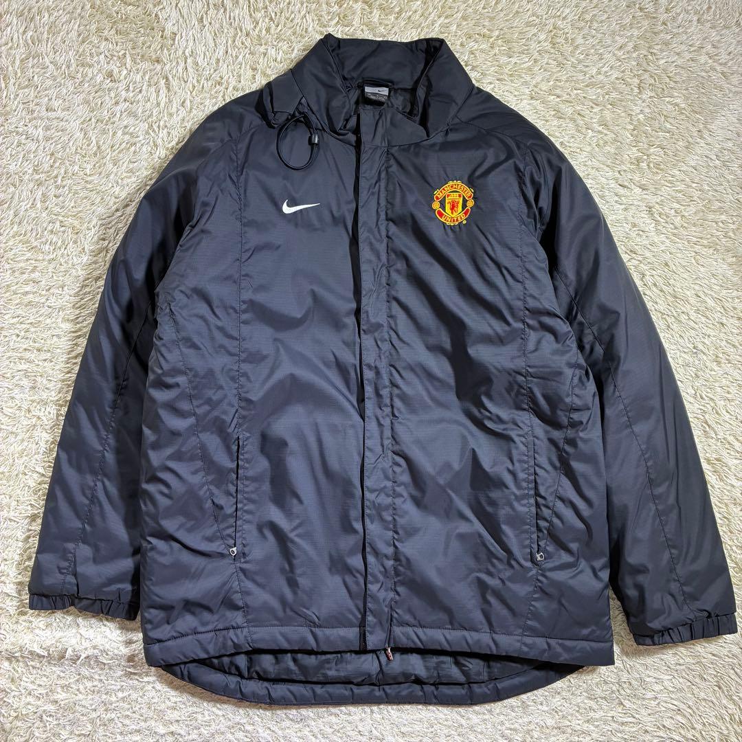NIKE ナイキ　マンチェスターユナイテッド　中綿　ナイロンジャケット　アウター