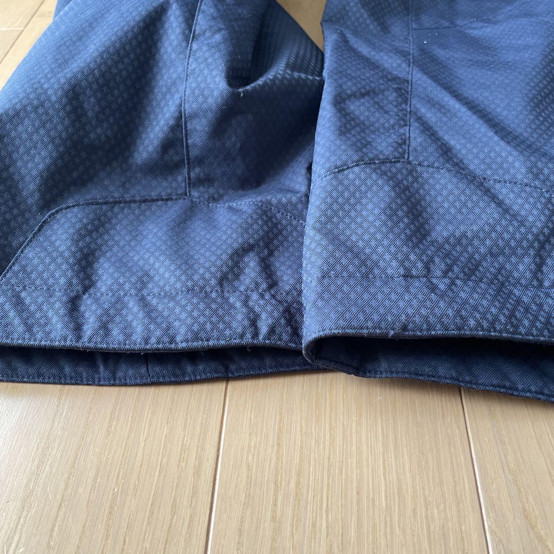 ヘリーハンセン　HELLY HANSEN スキーウェア　サイズL 中古