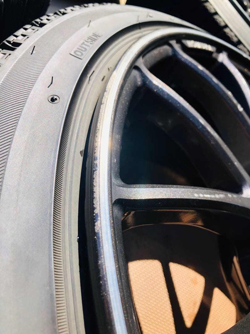 シゲ　2/4 rays ホムラ 8.5j43 2x8GTS 19インチ