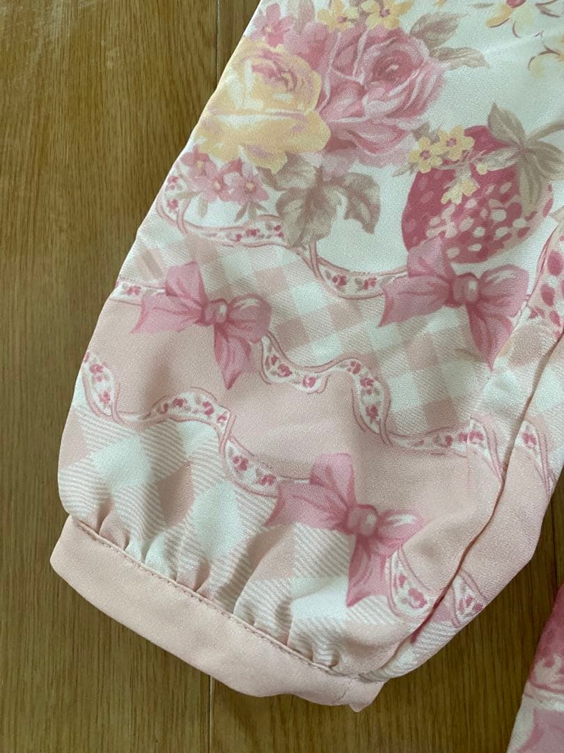 LIZLISA リズメロ メロメロストロベリーワンピース ホワイト