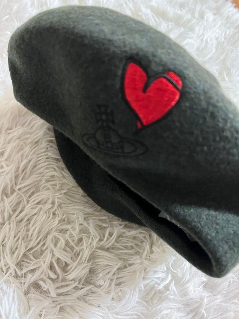 vivienne westwood ウール ベレー帽 オーブ ハート カーキ
