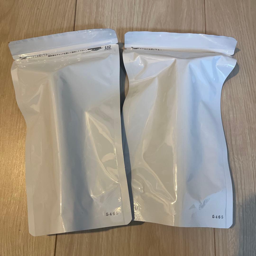 シャルムボーリンクルフリーラディアンスクリーム2本セット⭐︎新品・未開封・非売品⭐︎