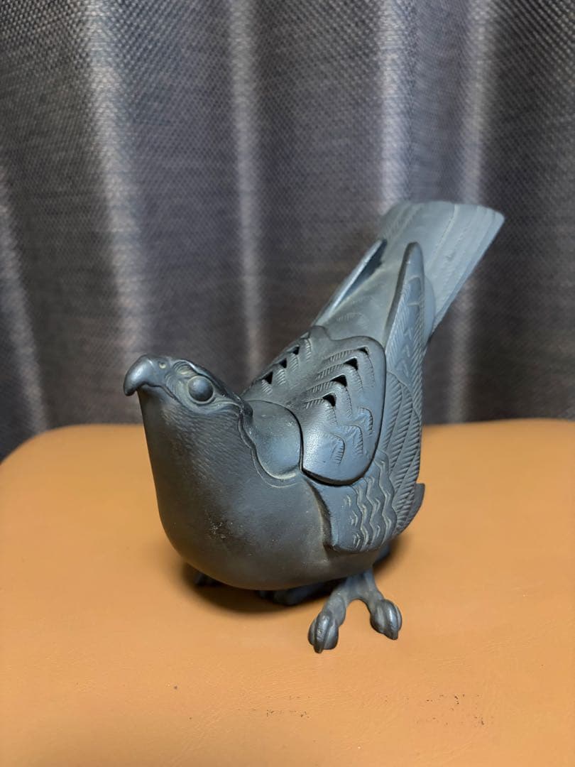 二橋美衡 作 皇太子誕生記念　鷹　香炉　銅製