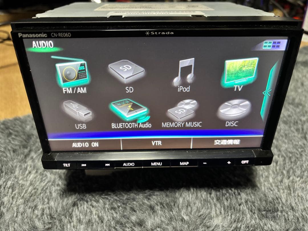 カーナビ Panasonic CN-RE06D