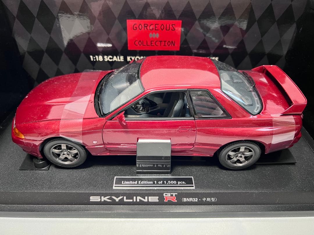 京商　1/18 1:18 R32 スカイラインGT-R ダイキャストモデル