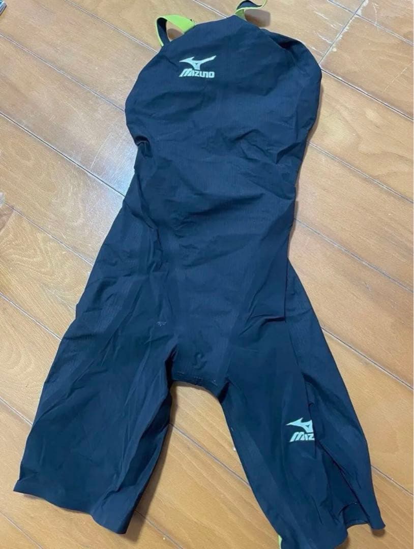 値下げしました　ミズノ　GX sonic 2 ST ハーフスーツ　競泳用　M