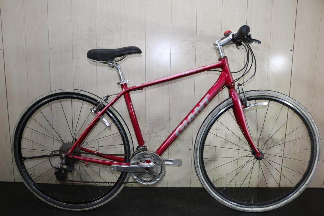 GIANT ESCAPE R3 700C アルミ 24速 470mmクロスバイク