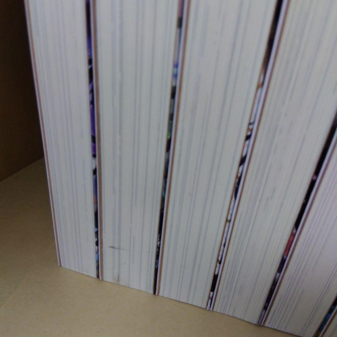 信じていた仲間達にダンジョン奥地で殺されかけたがギフト『無限ガチャ』でレベル9…