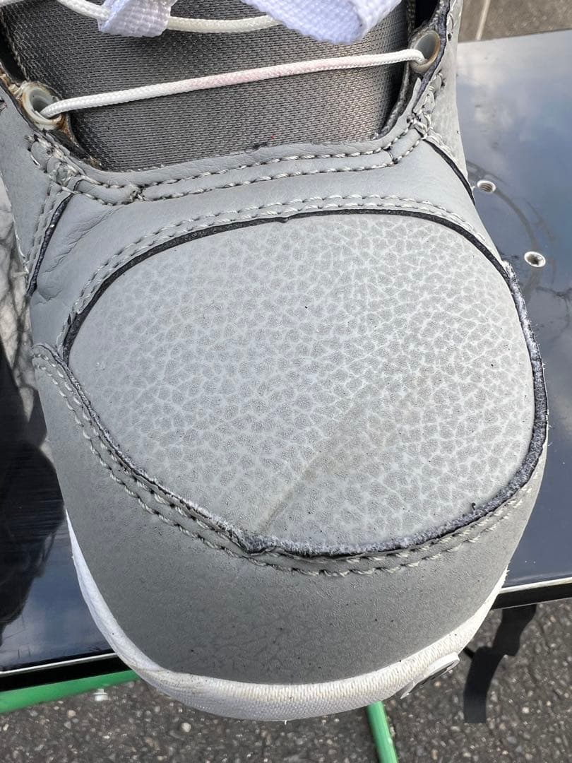 状態良 BURTON MOTO-ASIAN FIT 26cm