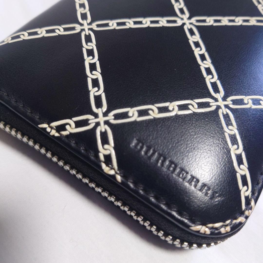 ✨️新春SALE✨️　BURBERRY　ブラック　チェーン柄　長財布