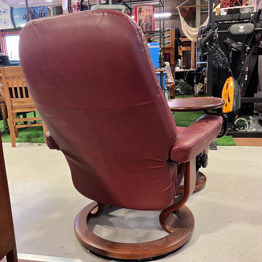 ストレスレスチェア&オットマン サイドテーブル付き