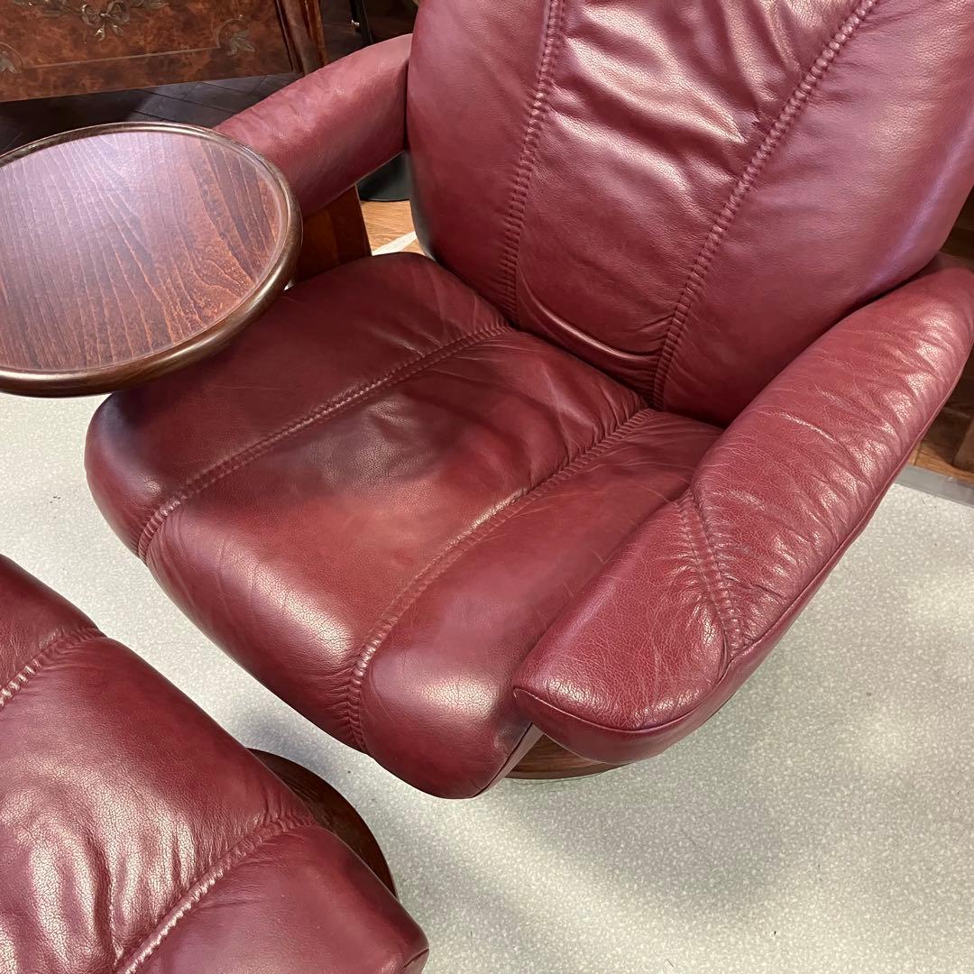 ストレスレスチェア&オットマン サイドテーブル付き