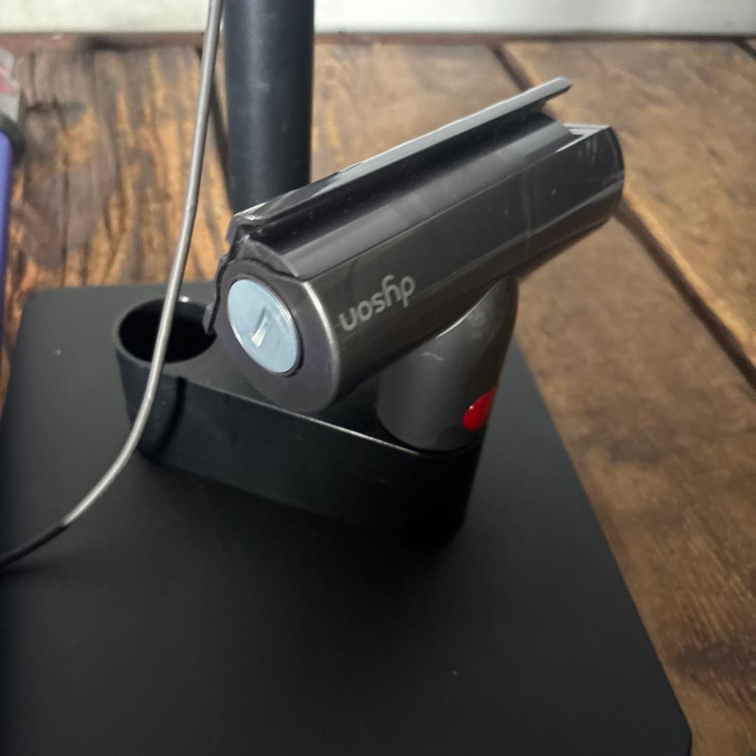 ダイソン史上最軽量1.5kgマイクロコードレススリム掃除機