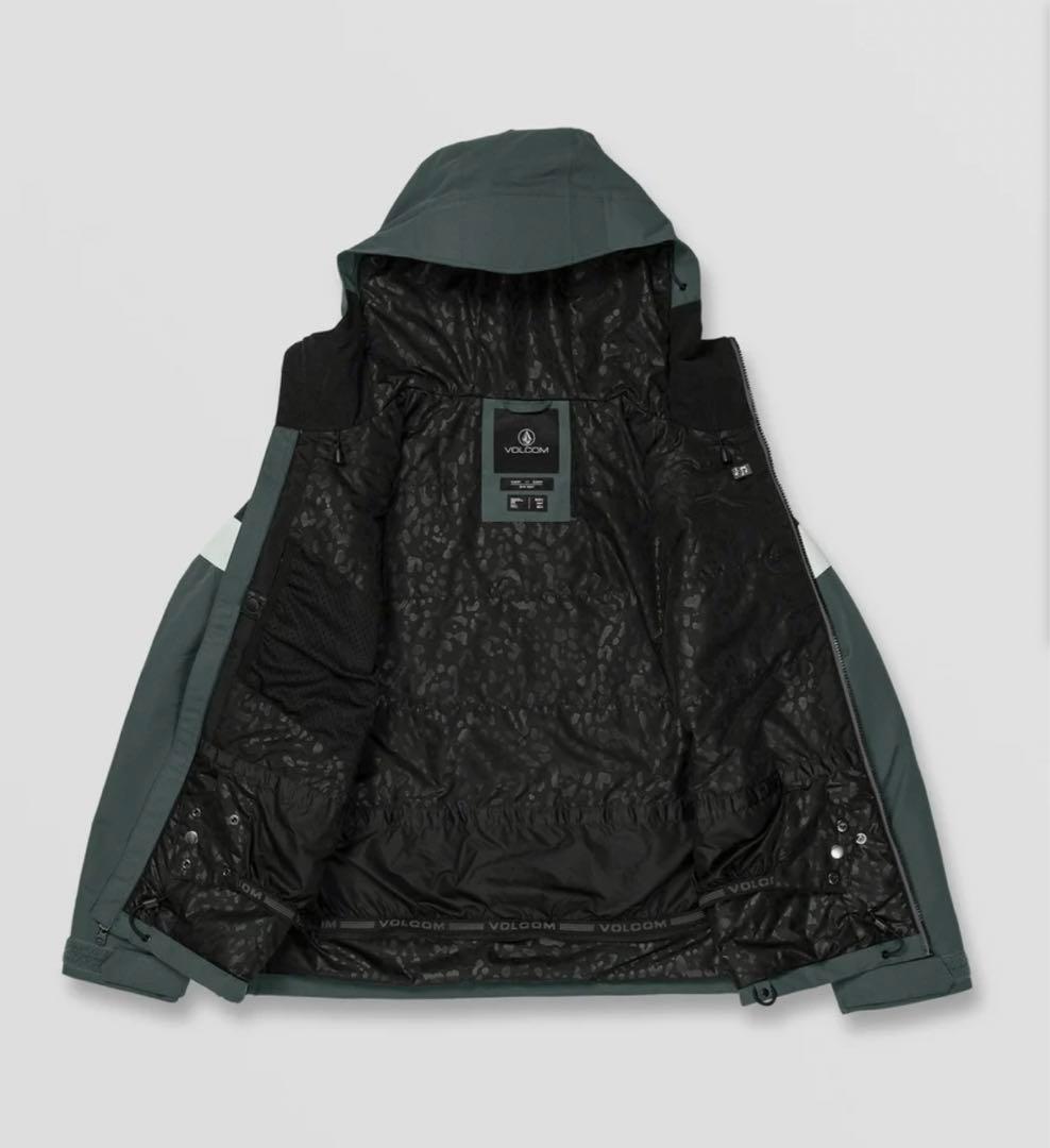 【新品】VOLCOM◾️女性用スノーウエアジャケット◾️Lサイズ