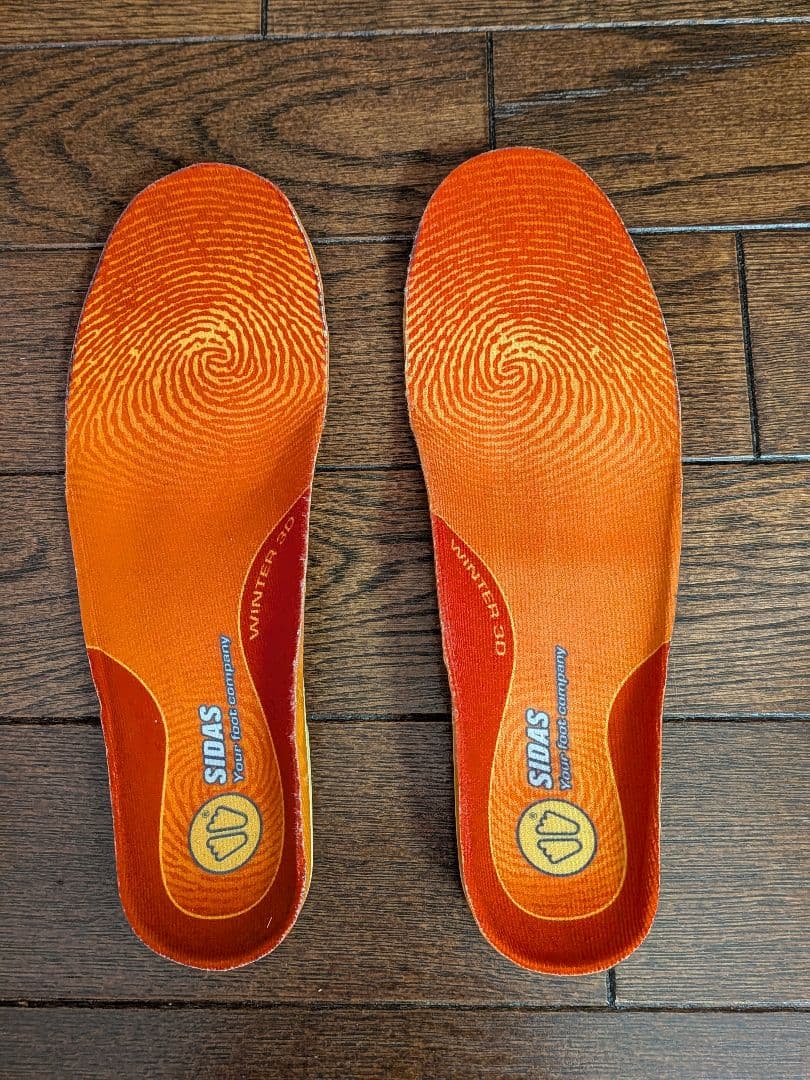 レグザム　ジュニアレーシングスキーブーツ　23cm