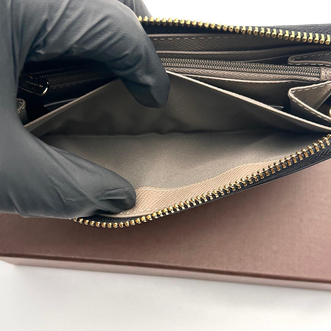 ✨レア美品✨ COACH 長財布 ベージュ ホワイト ラウンドファスナー 高級