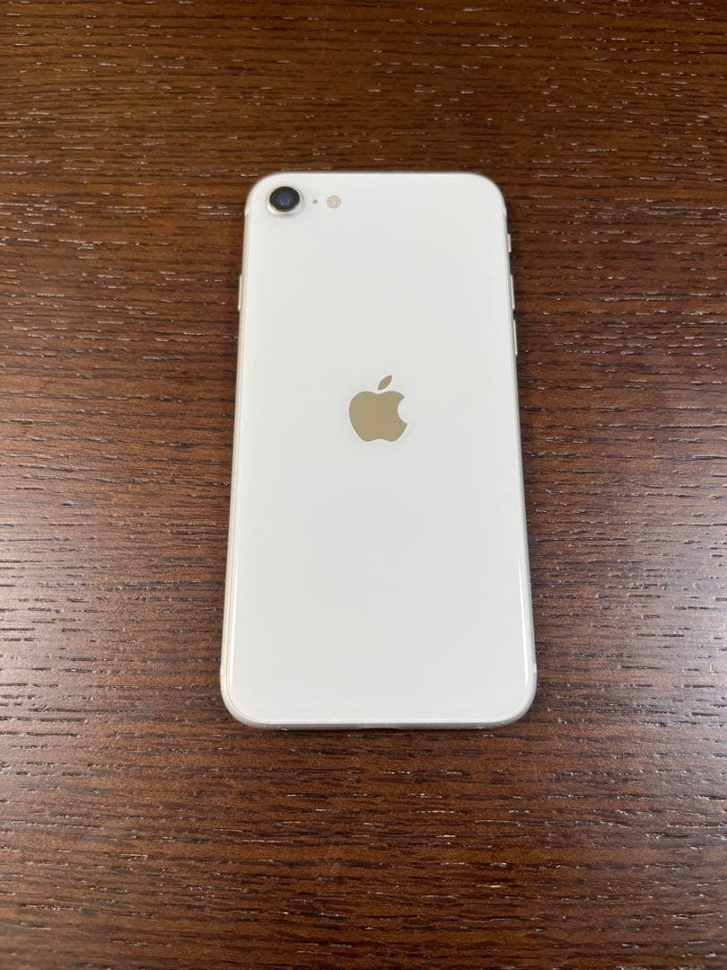 iPhone SE2 64GB ホワイト　本体　カバー付き　SIMフリー