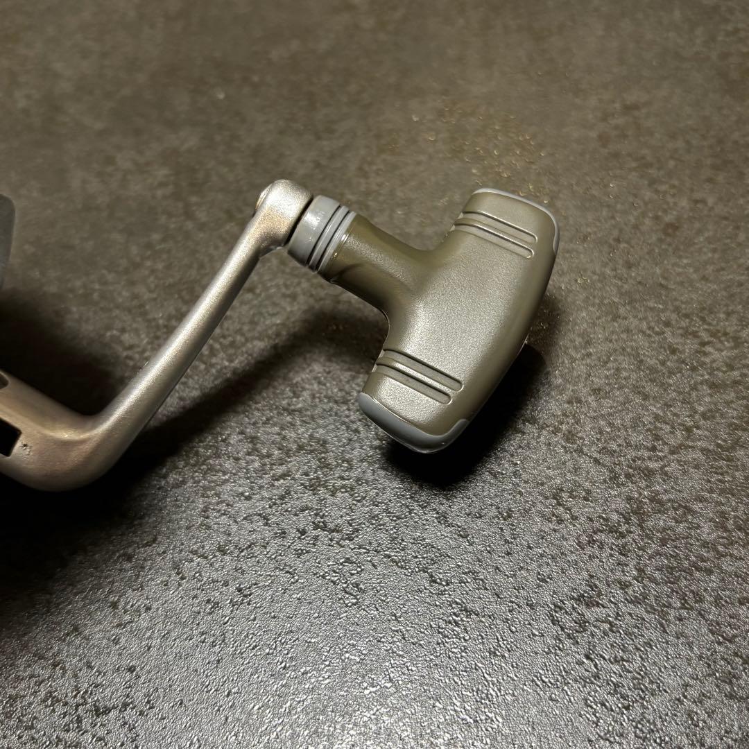 Daiwa Tournament 2000LBA スピニングリール　匿名発送