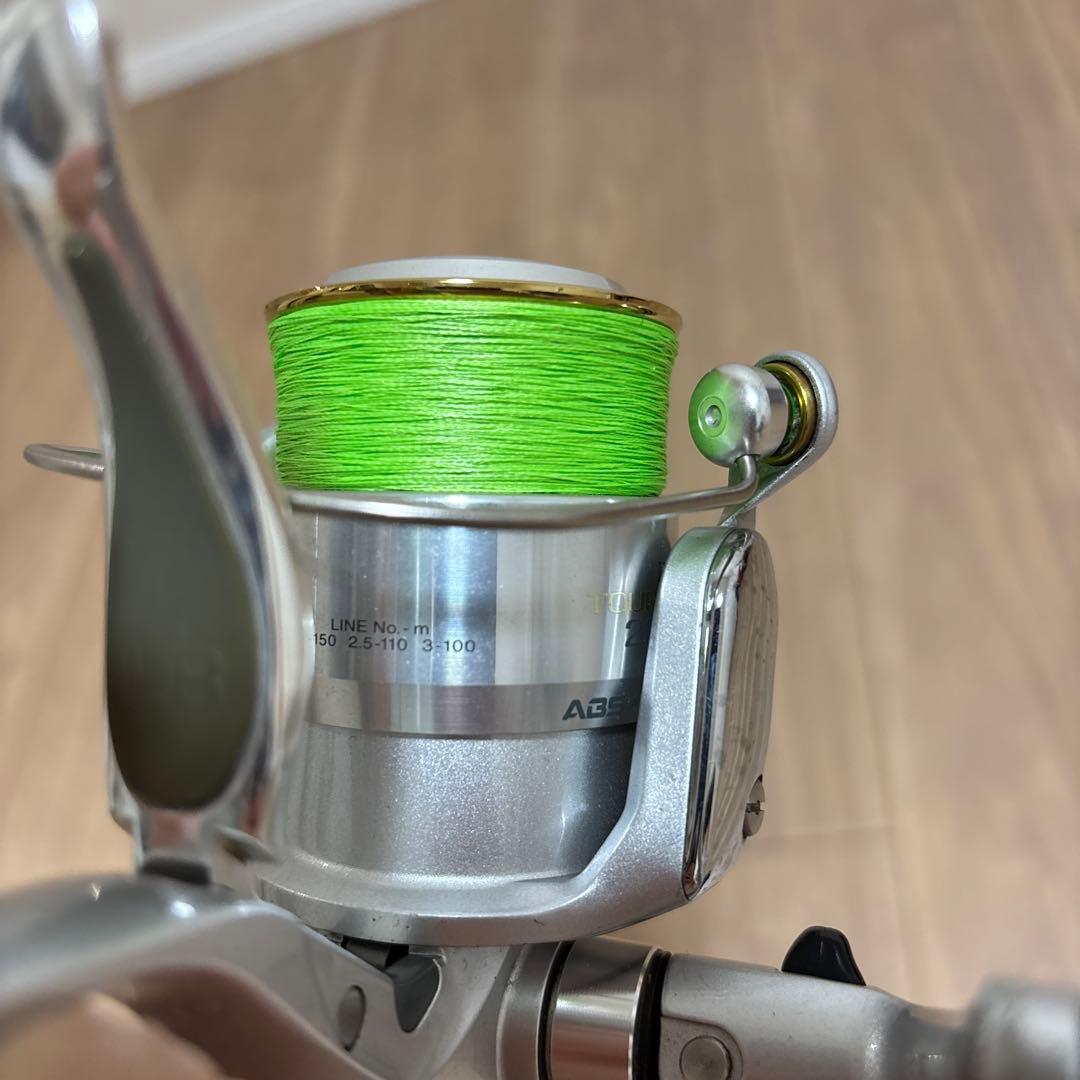 Daiwa Tournament 2000LBA スピニングリール　匿名発送