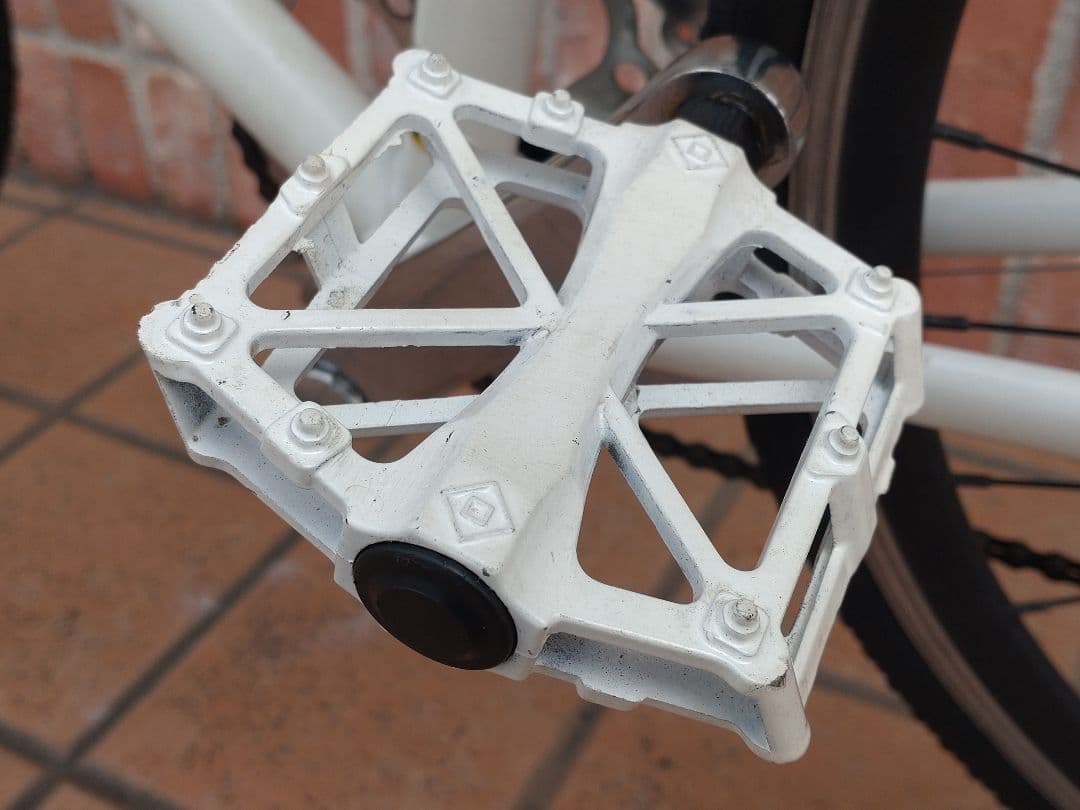 21テクノロジーのクロスバイク 700c