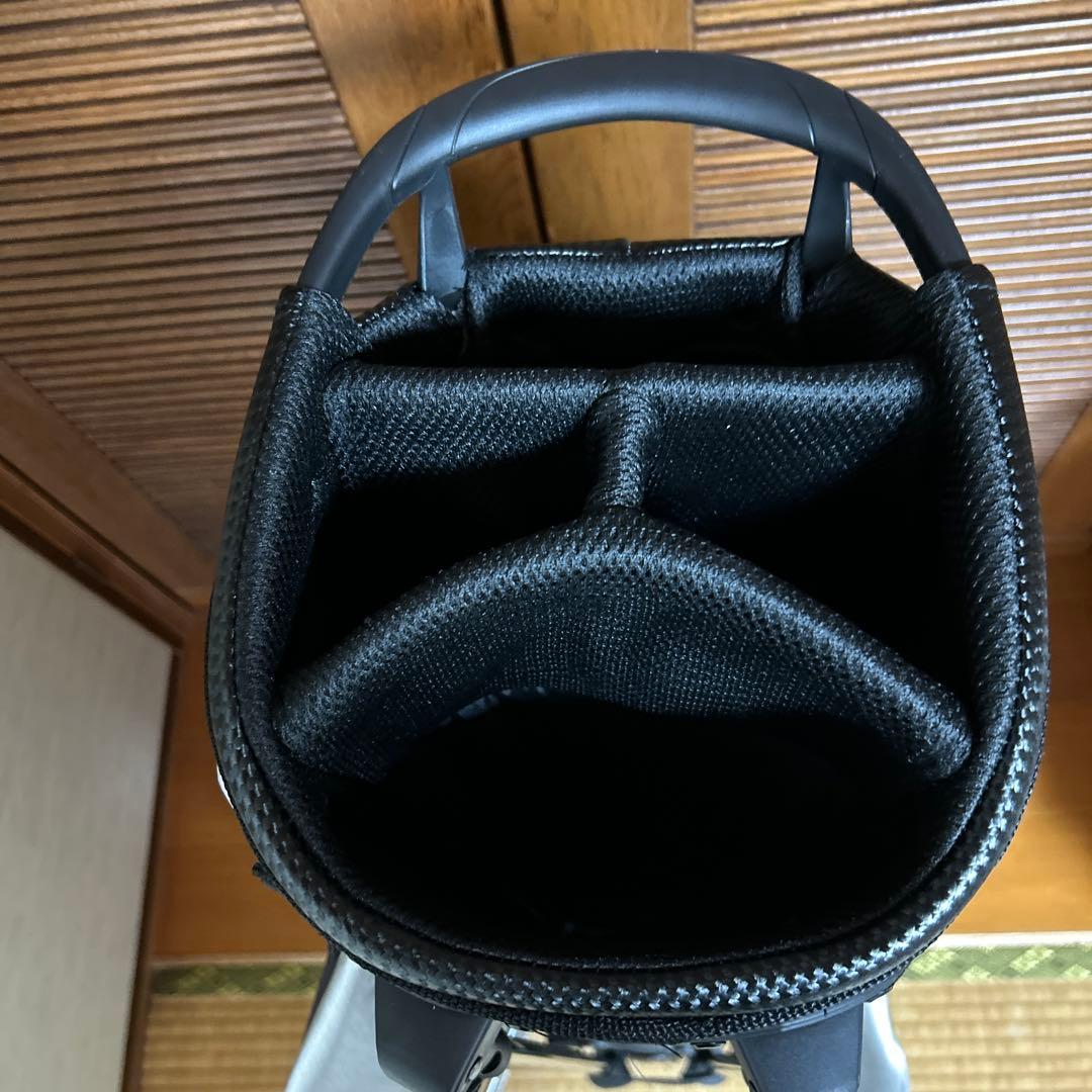 テーラーメイドグローバルツアースタンドバッグ UN025 / M19936