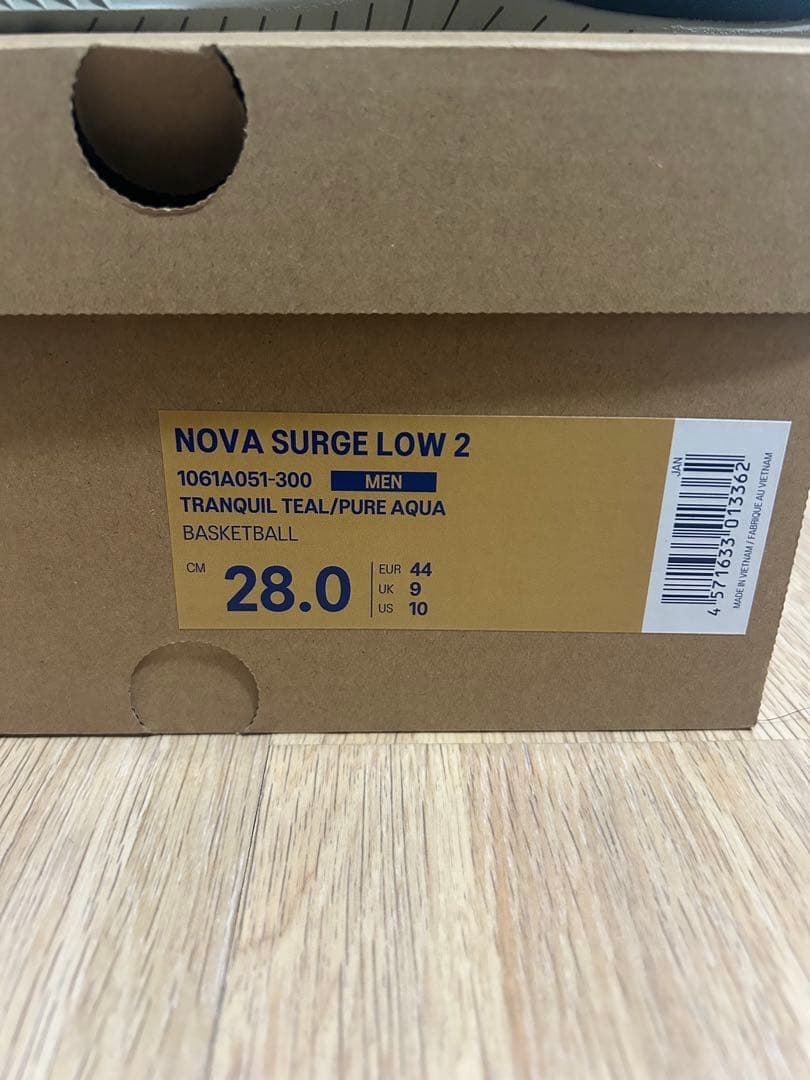 asics NOVA SURGE LOW2 ノヴァサージ ロー2