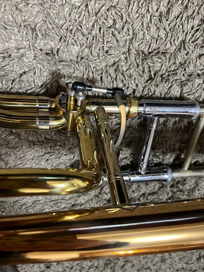 HOLTON テナーバストロンボーン 本体 ソフトケース付き