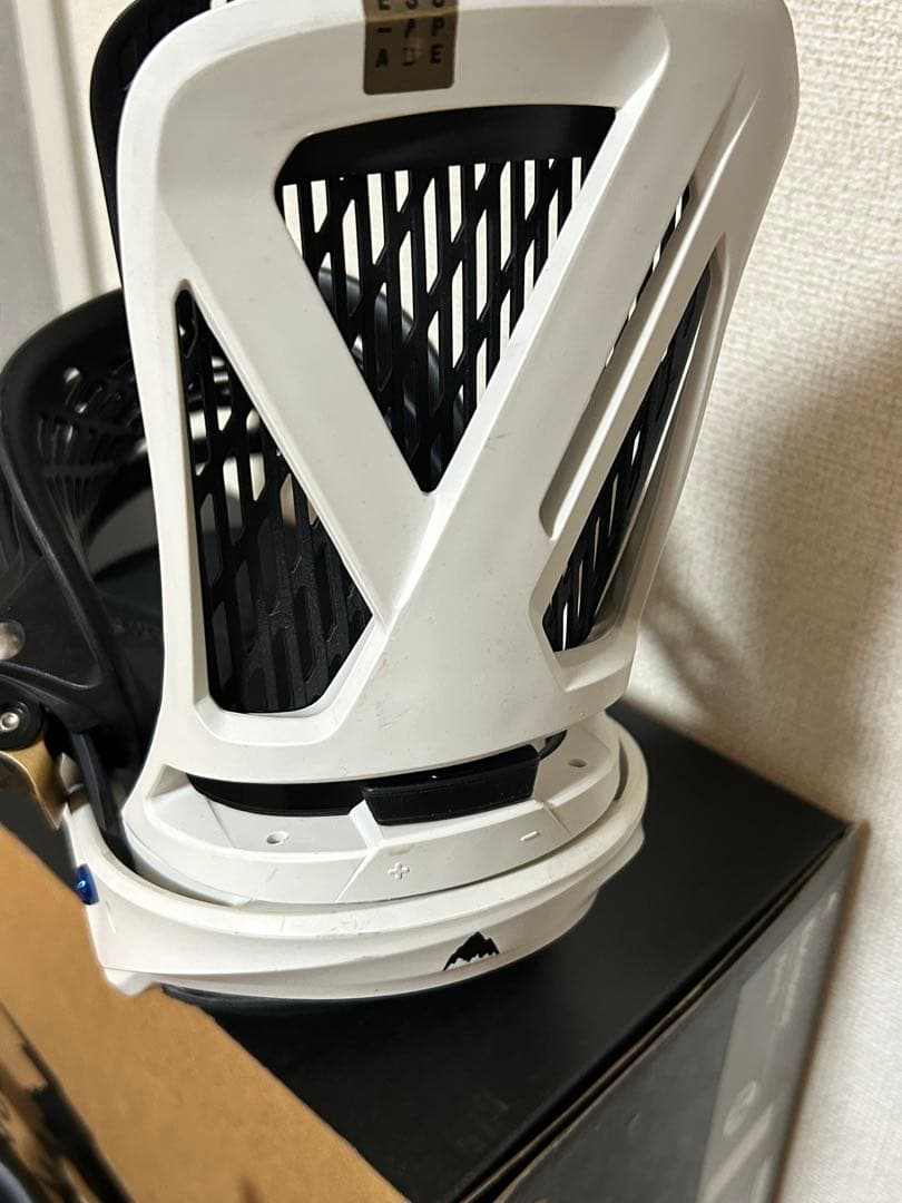 ウィメンズ Burton エスカペイド　Re:Flex バインディング　M