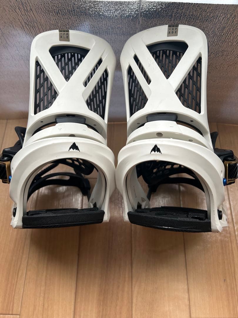 ウィメンズ Burton エスカペイド　Re:Flex バインディング　M