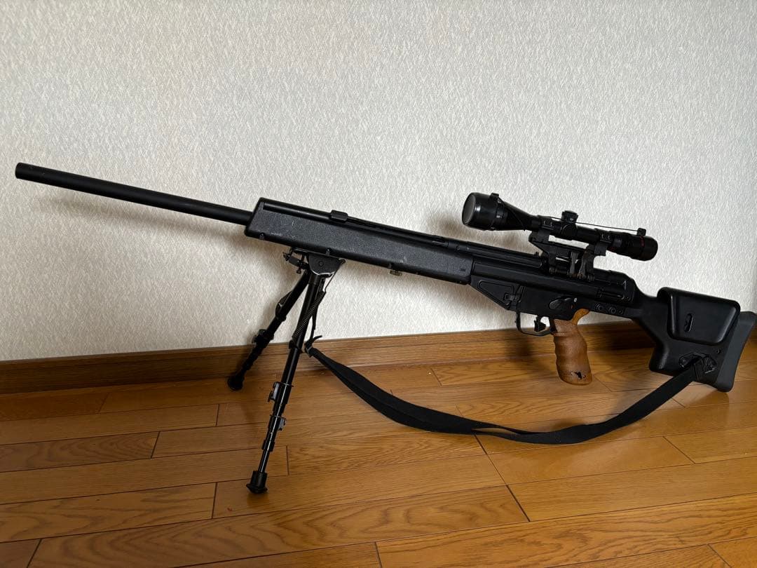 東京マルイ　PSG-1　電動ガン　スリング、ケース、バイポッド、スコープ付属