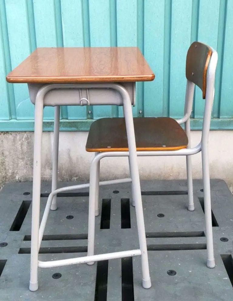 【ねこさま配達】 ２セット　中学校椅子　中古　学校机