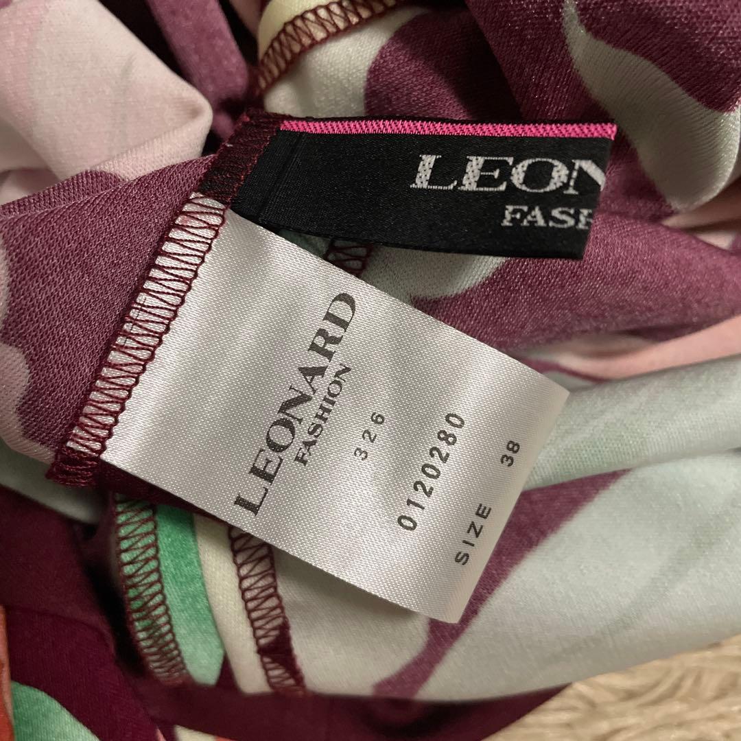 レオナール　ボルドー七分袖ワンピース38 【１回着用済み中古美品】