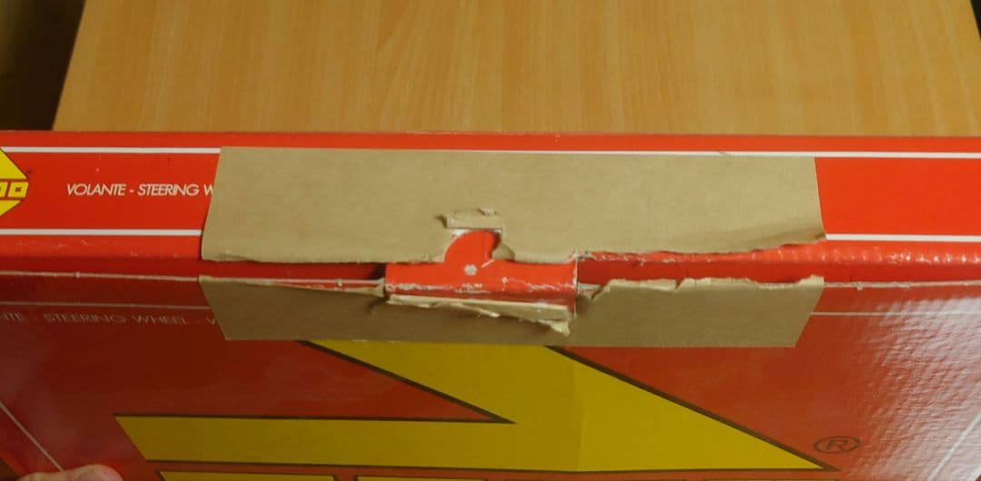 MOMO ステアリング ヴェローチェレーシング 32パイ BK V2　おまけ付き