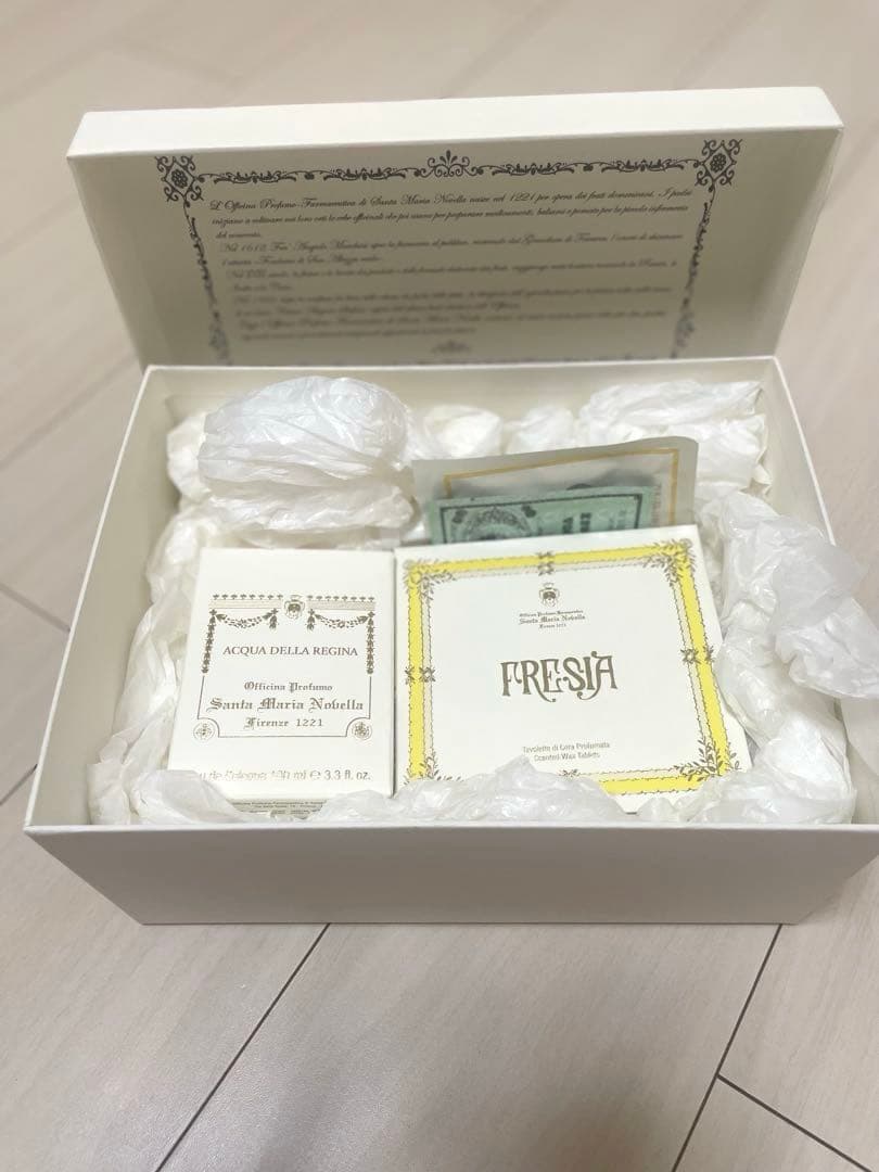⭐︎新品⭐︎Santa Maria Novellaギフト香水100ml＆タボレッタ