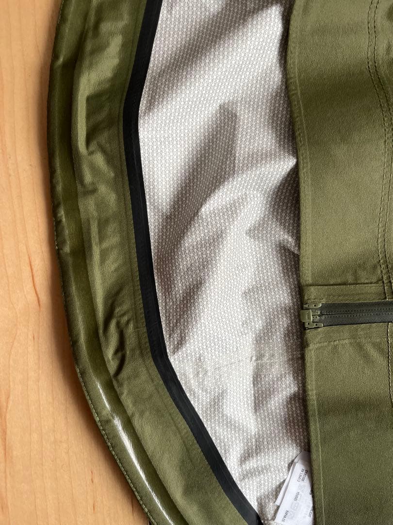 ラファ Core レインジャケットⅡ オリーブグリーン