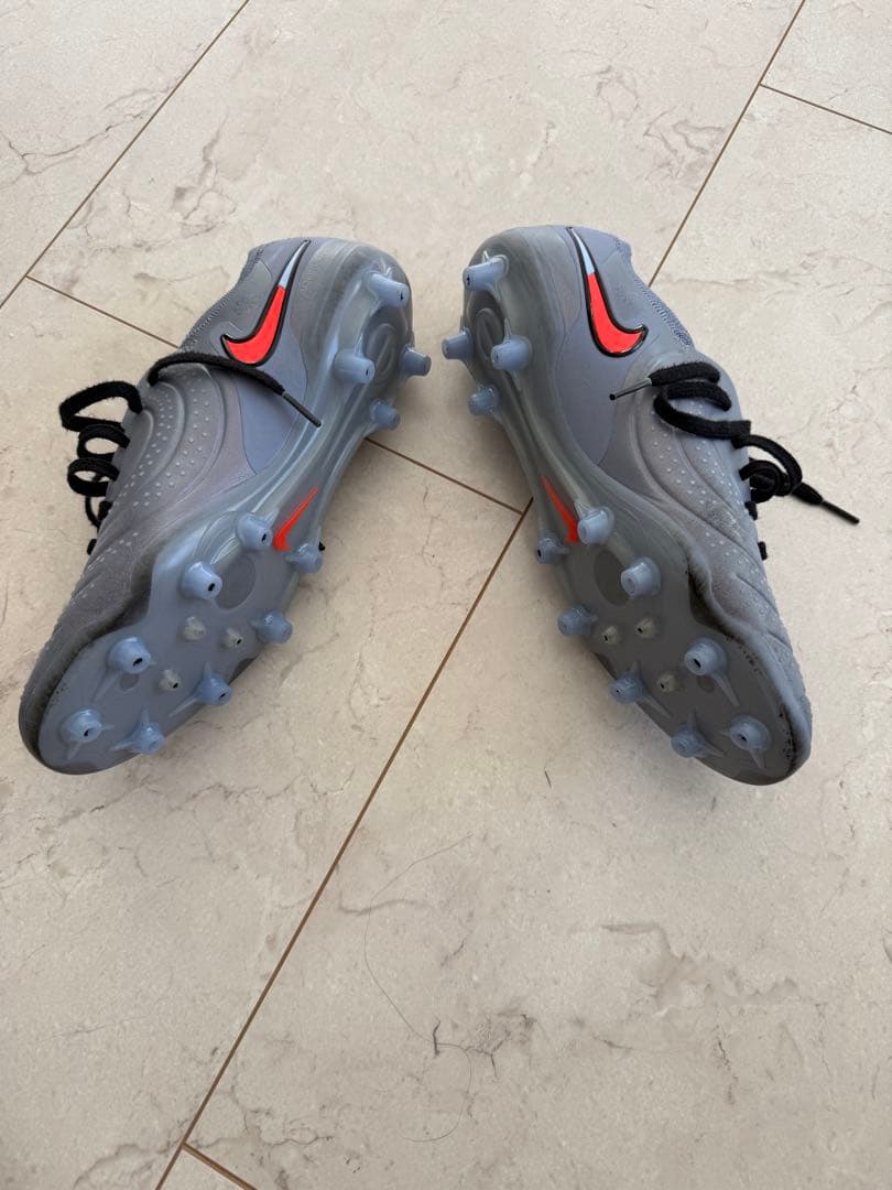 NIKE ティエンポレジェンド10 AG 26.0cm