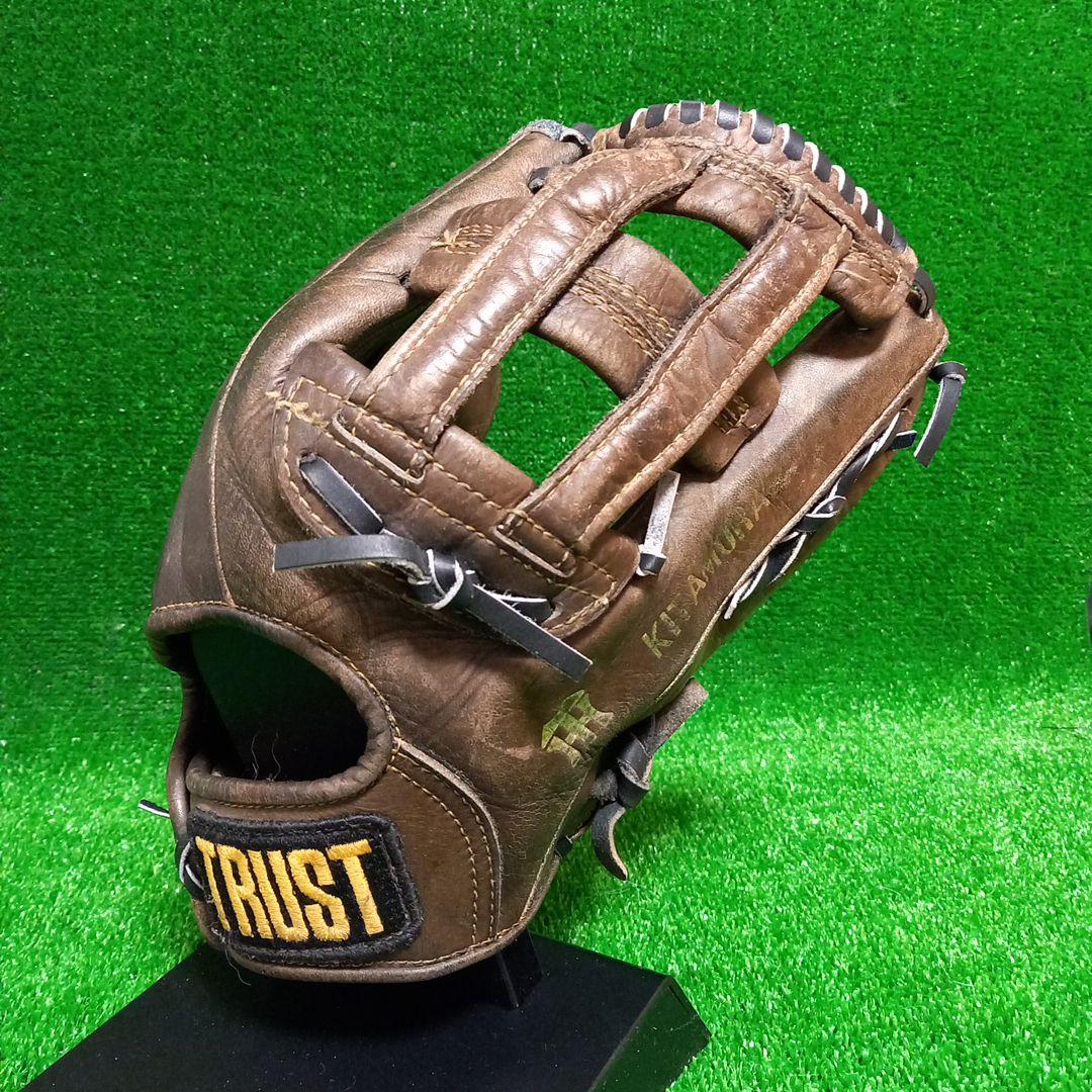 トラスト阪神タイガース北村照文選手実使用グローブ - メルカリ