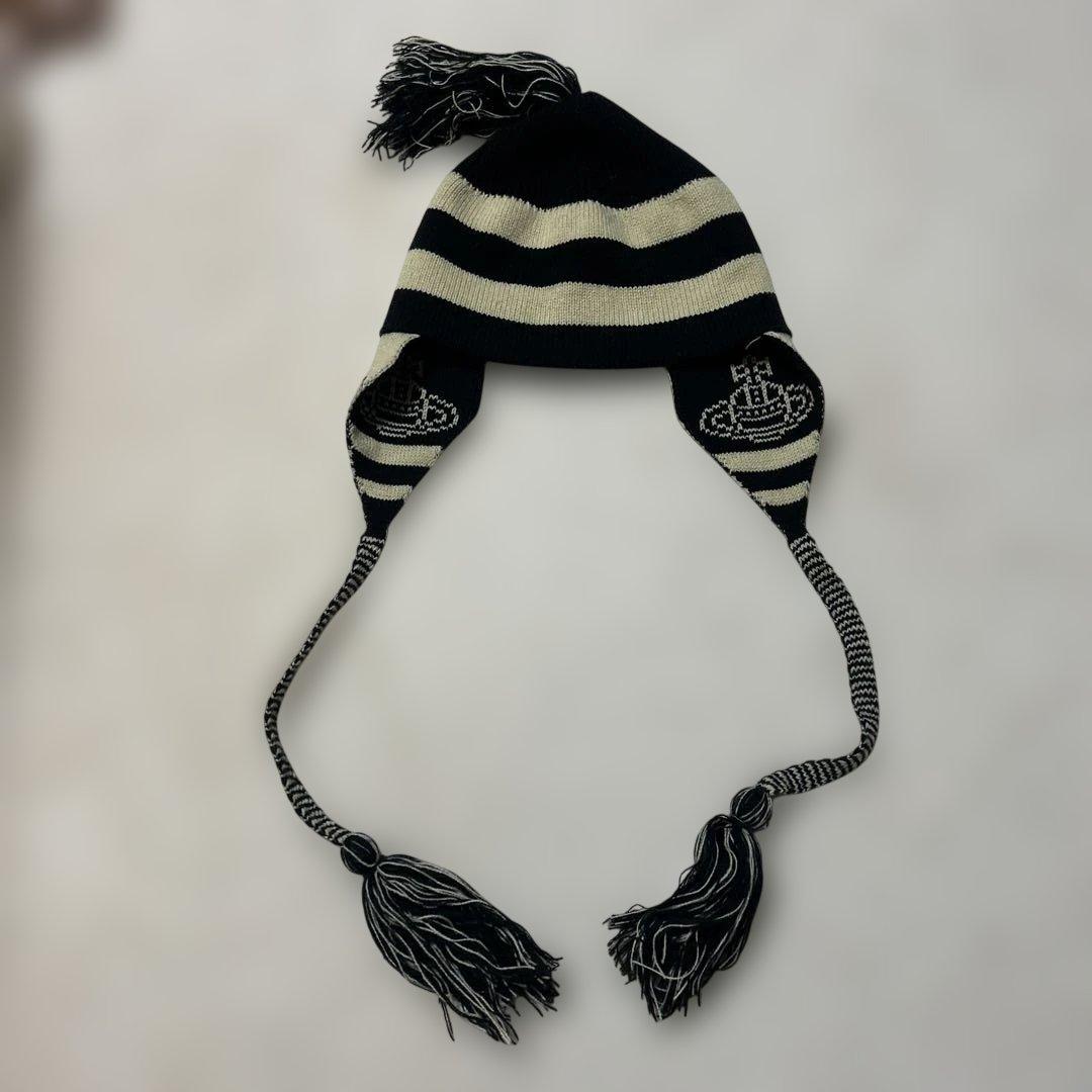 Vivienne Westwoodニット帽 ポンポン付き - メルカリ