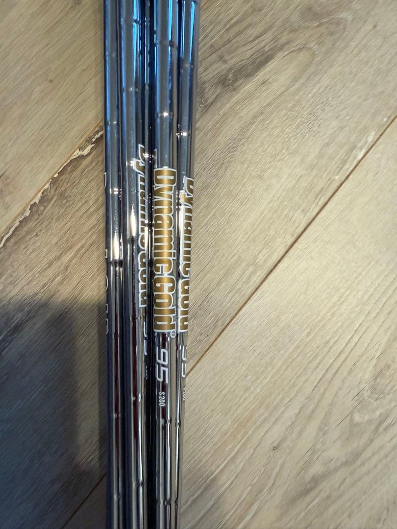 テーラーメイド　Ｐ７TW アイアン　タイガーウッズ