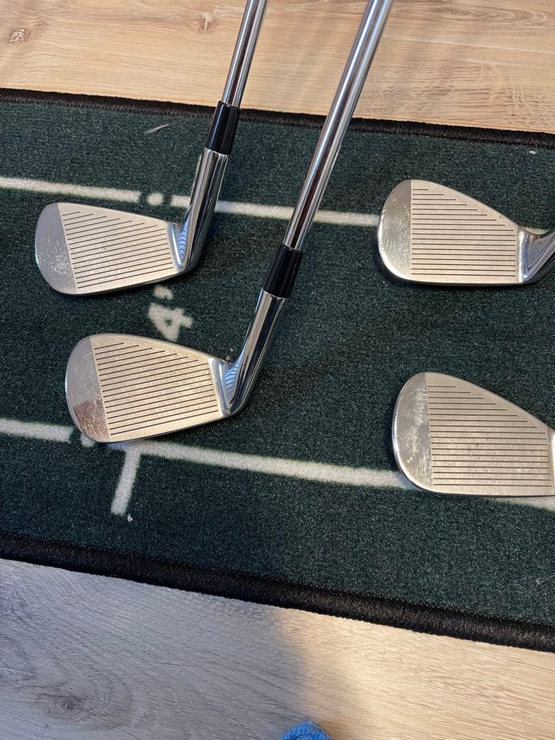 テーラーメイド　Ｐ７TW アイアン　タイガーウッズ