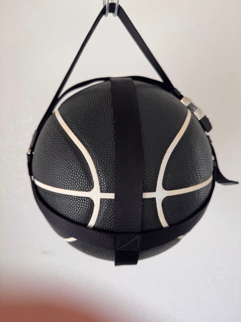 PRADA（プラダ）バスケットボール