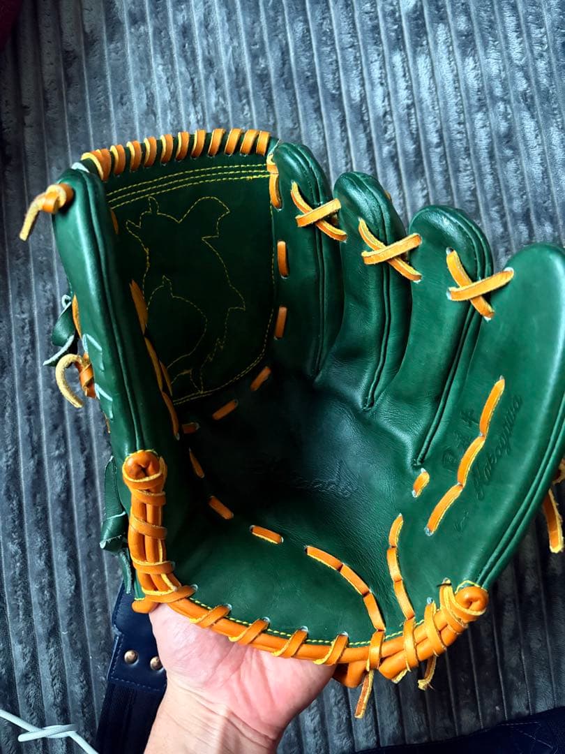 シペダ硬式ピッチャーグローブ