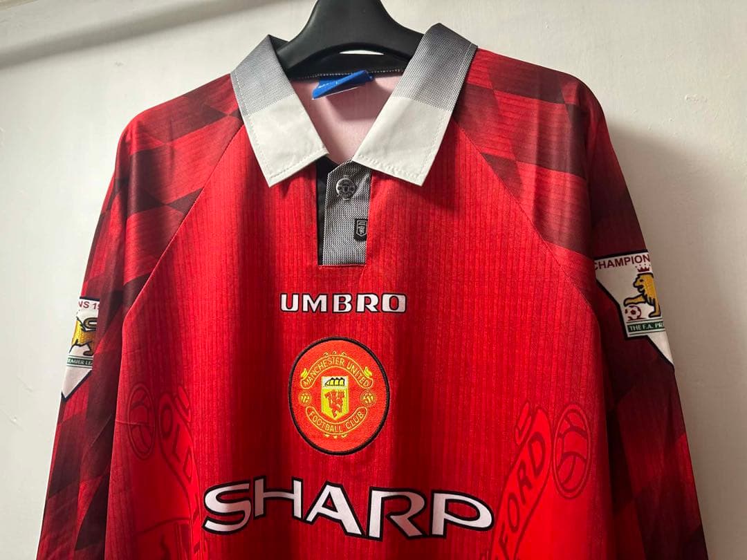 ❤*︎様 マンチェスター・ユナイテッド/ サントスFC /7番 / カントナ/