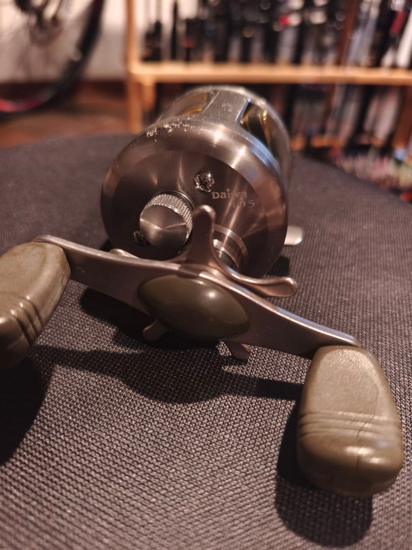 ミリオネア CV-X 105